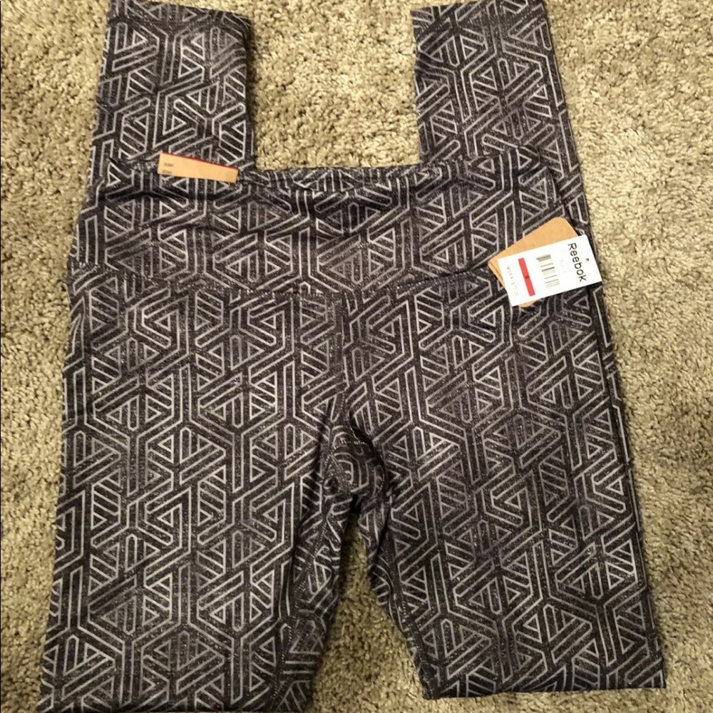Reebok Sport Women’s Yoga Pants, Sz S - Picture 6 of 8